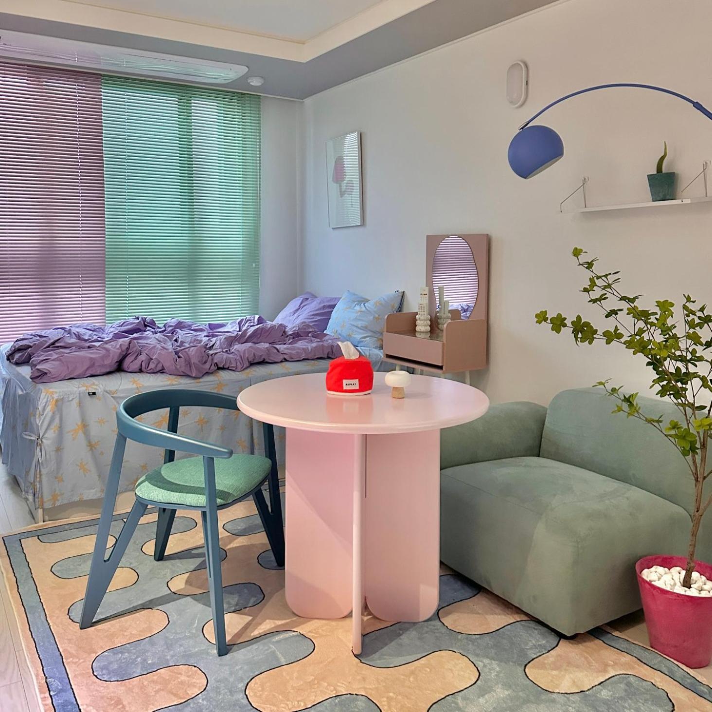 Dongseongro Meomoom Apartment Daegu Room photo
