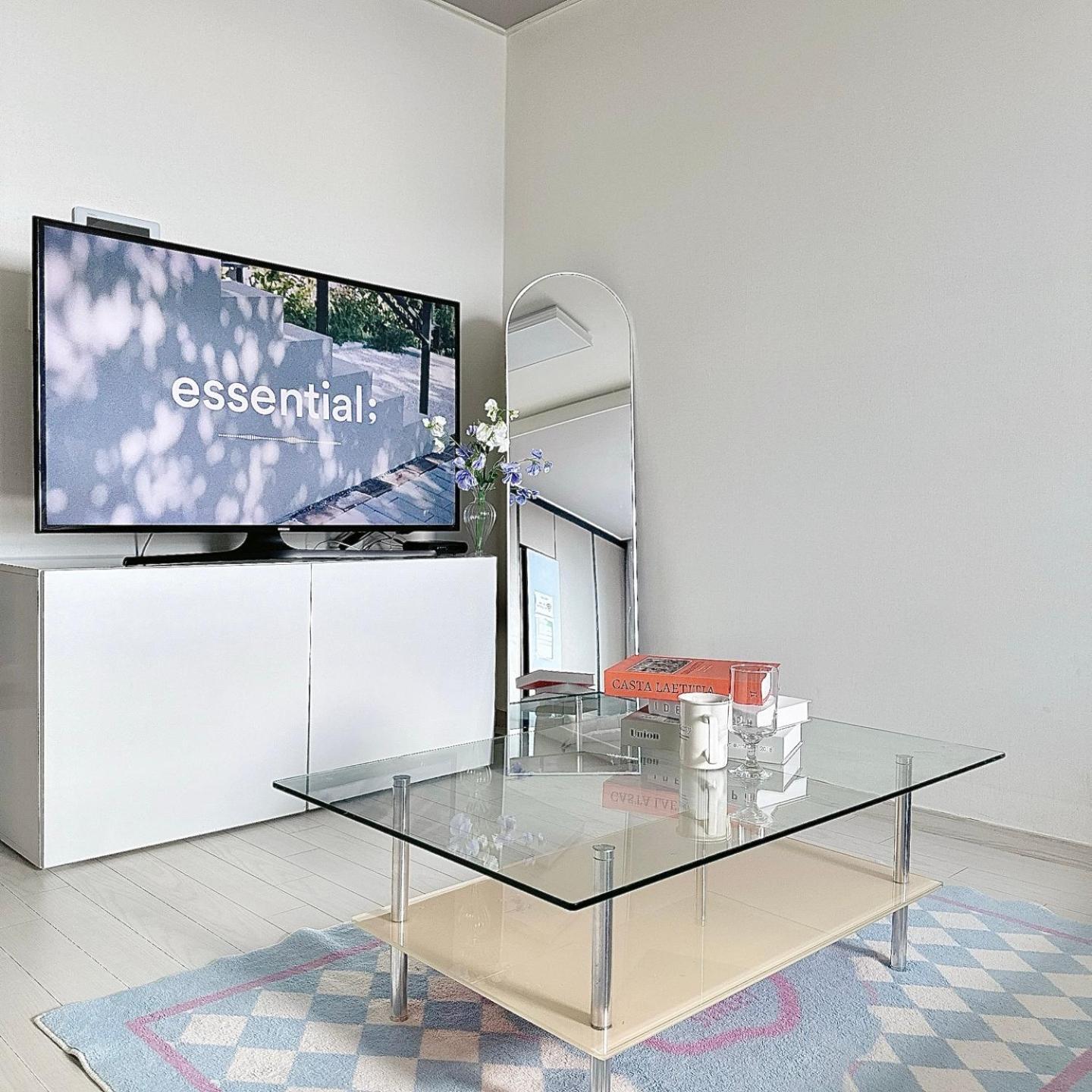 Dongseongro Meomoom Apartment Daegu Room photo